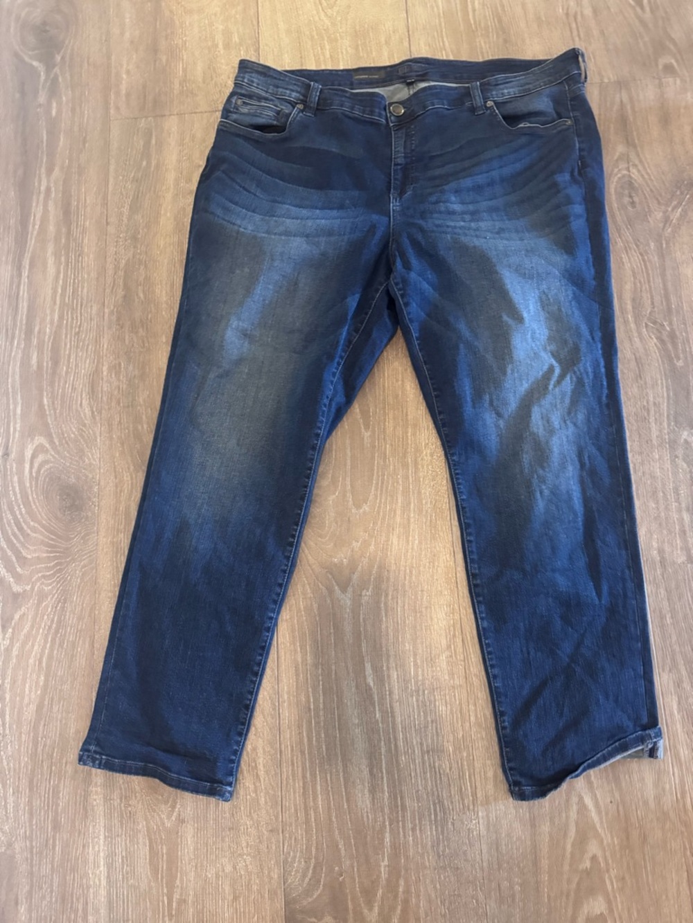 Kut from Kloth Dark Blue Denim boyfriend Catherine Jeans